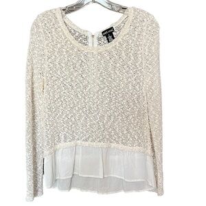 Wetseal Vintage Cream Top. Size Small.